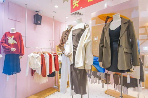 2022三亞風(fēng)情街 虎力全開迎新春，年貨大集燃動時尚消費